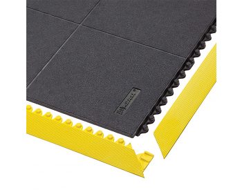 Foto - Černá gumová modulární průmyslová rohož Cushion Ease Solid, ESD - délka 91 cm, šířka 91 cm a výška 1,9 cm