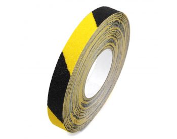 Foto - Černo-žlutá korundová protiskluzová páska FLOMA Super Hazard - 18,3 x 2,5 cm tloušťka 1 mm
