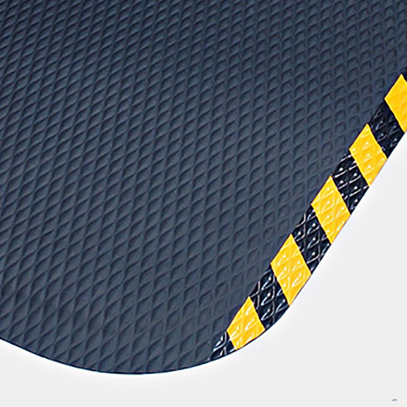 Černo-žlutá protiúnavová protiskluzová rohož - délka 61 cm, šířka 84 cm a výška 2,2 cm (cena za 1 ks)