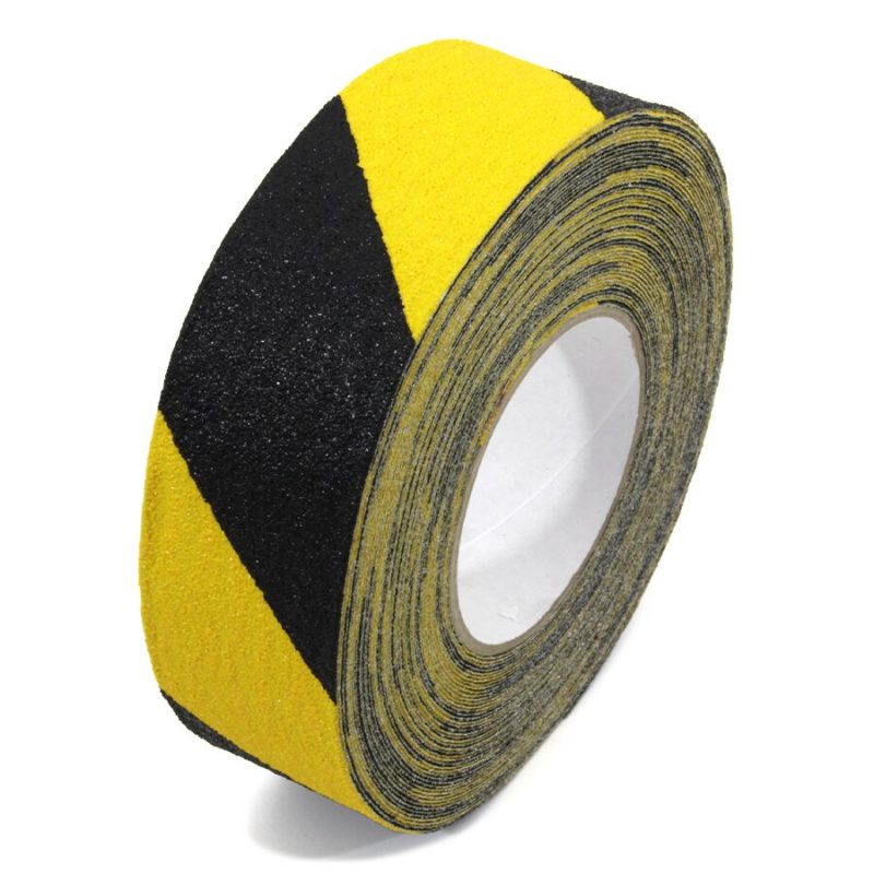 Černo-žlutá korundová protiskluzová páska pro nerovné povrchy FLOMA Conformable Hazard - 18,3 x 5 cm tloušťka 1,1 mm (cena za 1 ks)