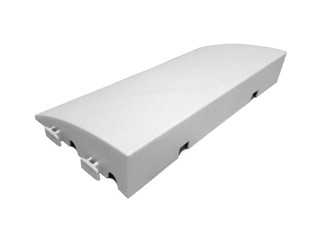 Bílý plastový nájezd pro terasovou dlažbu Linea Premium - 50 x 25 x 8 cm (cena za 1 ks)