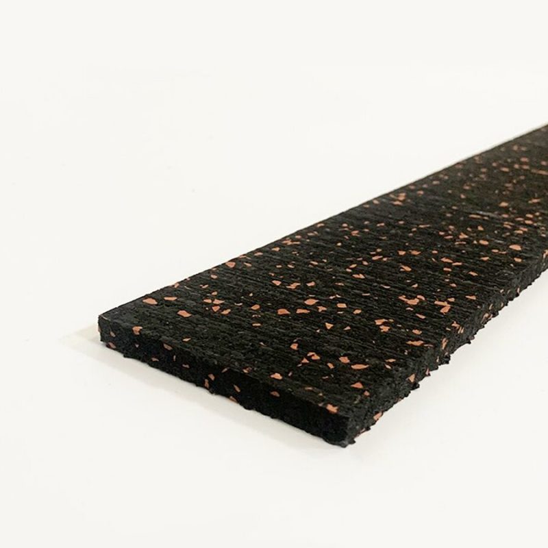 Černo-červená gumová soklová podlahová lišta FLOMA FitFlo SF1050 - 200 x 7 cm a tloušťka 0,8 cm (cena za 1 ks)