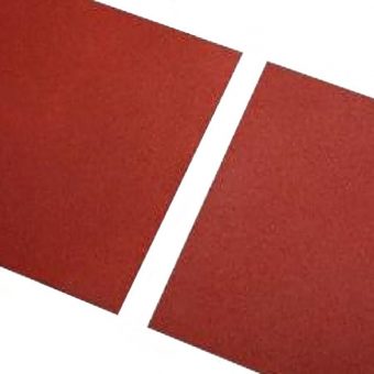 Červená gumová hladká dlaždice - délka 100 cm, šířka 100 cm a výška 1,1 cm