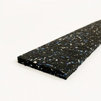Černo-bílo-modrá gumová soklová podlahová lišta FLOMA SF1050 FitFlo - 200 x 7 cm a tloušťka 0,8 cm