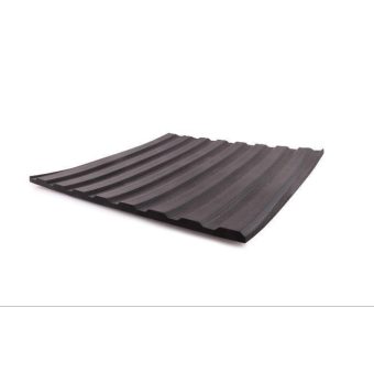 Rýhovaná pryžová podlahovina hrubá Broad SBR 65°Sh 5x1200x10000 mm - role 12 m2